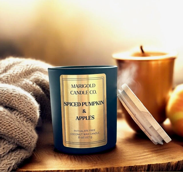 Spiced Pumpkin and Apples Candle – Fall Soy Candle with Apple, Pumpkin & Warm Spices