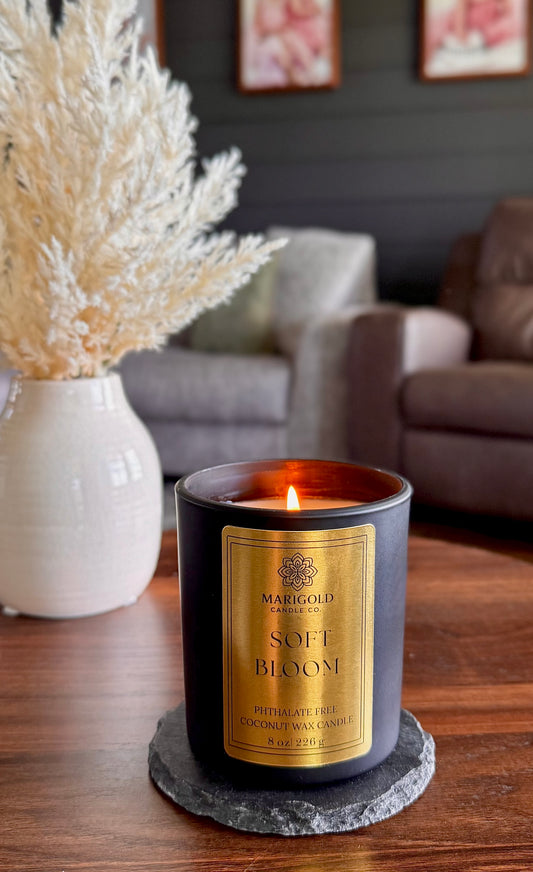 Soft Bloom Candle – Sea Salt & Orchid | Marigold Candle Co.